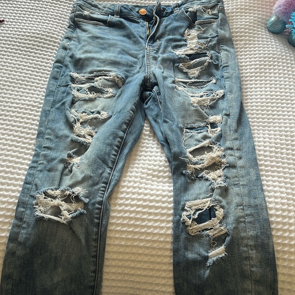 Ripped jeans
